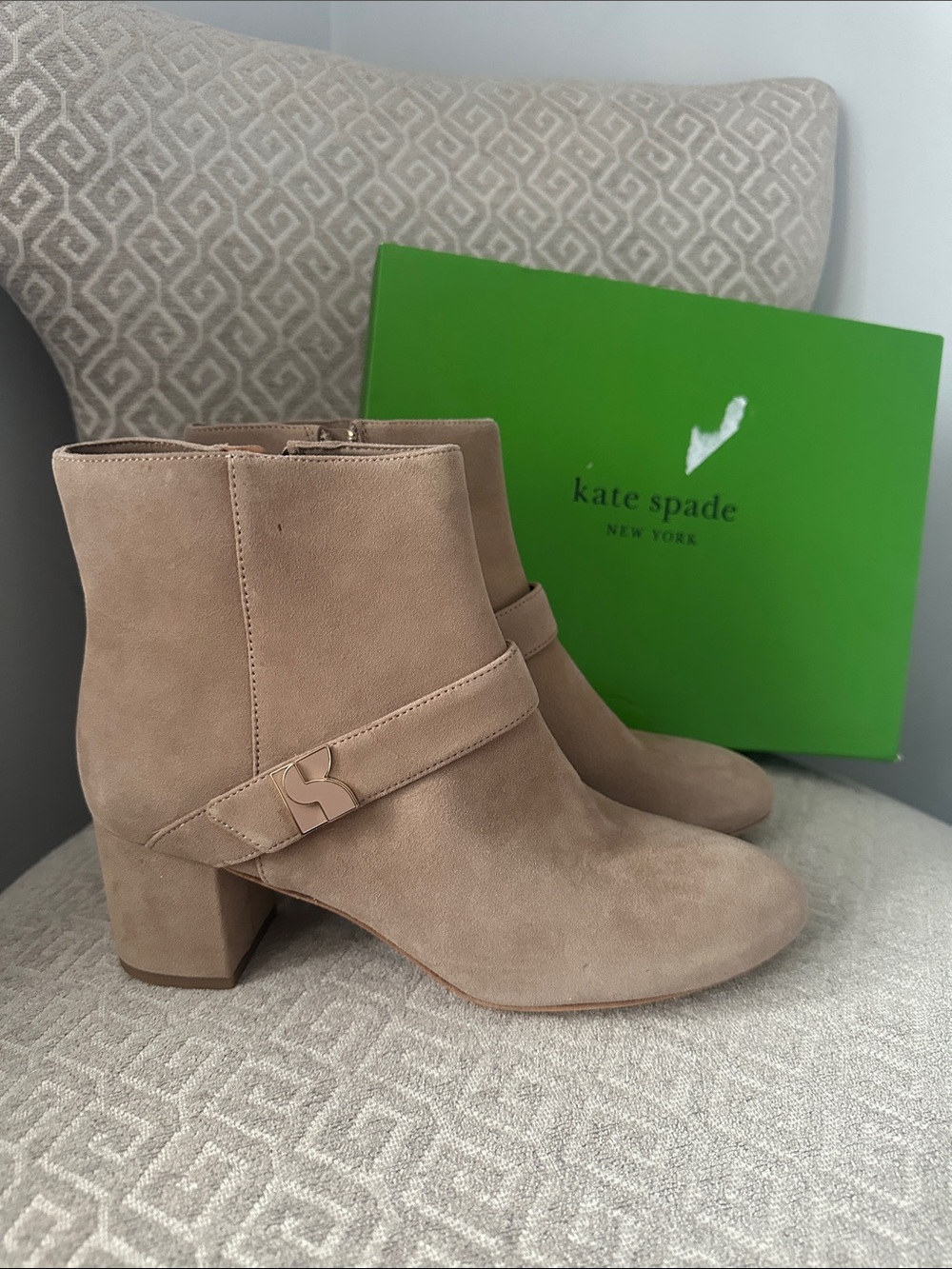 Kate spade Dakota rustic brown suede boots size 8 new